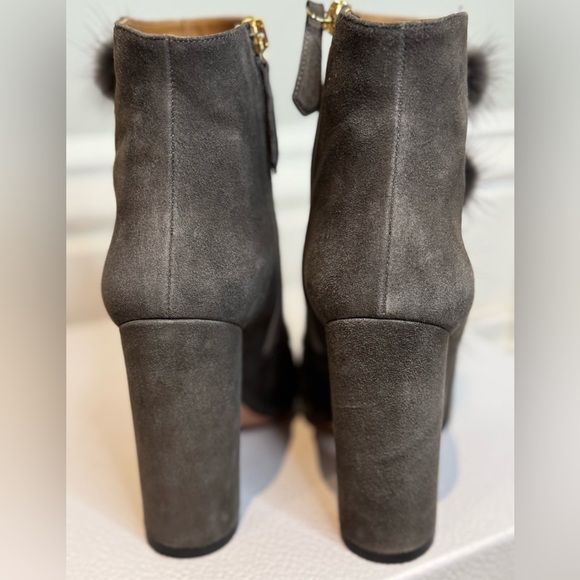Who says Winter Boots Are Ugly?? NOT THESE! Aquazzura Grey Suede With Fur Boots - Picture 3 of 7